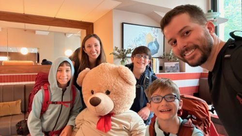 89057DE5-49DC-401E-B58C-40DC6417C818